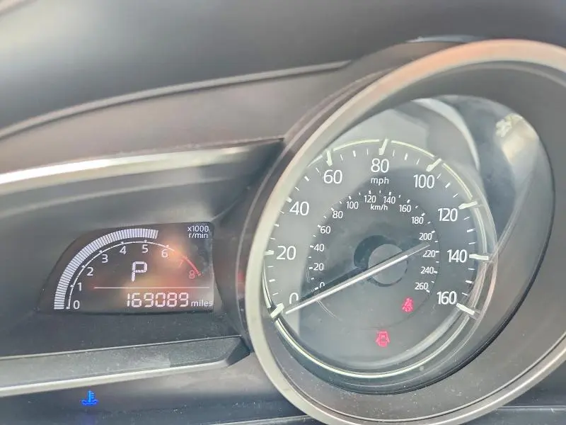 2017 MAZDA 3 TOURING  