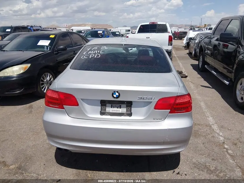 2011 BMW 328I  