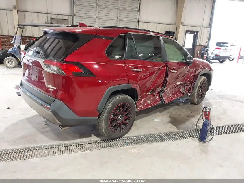 2022 TOYOTA RAV4 LIMITED