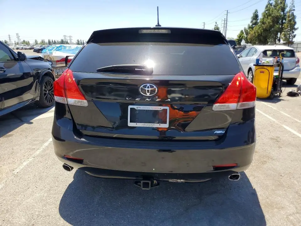 2010 TOYOTA VENZA AWD V6  