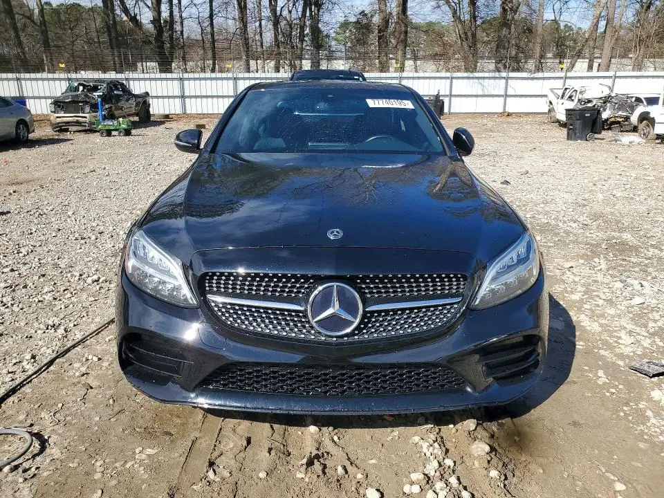2019 MERCEDES-BENZ C 300  