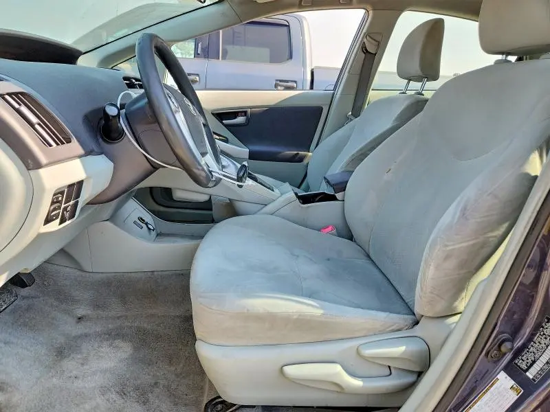 2010 TOYOTA PRIUS II  