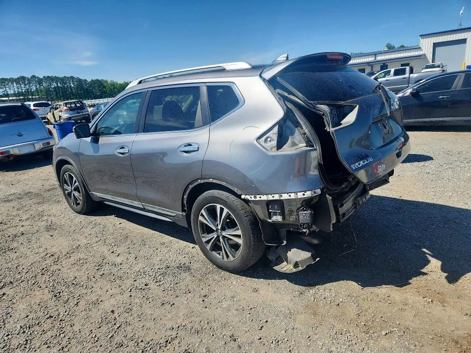 2018 NISSAN ROGUE SL  