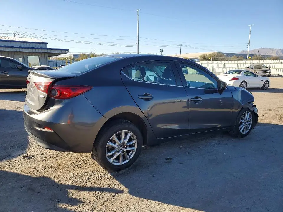2016 MAZDA 3 TOURING  