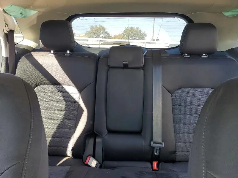2022 FORD EDGE SE  