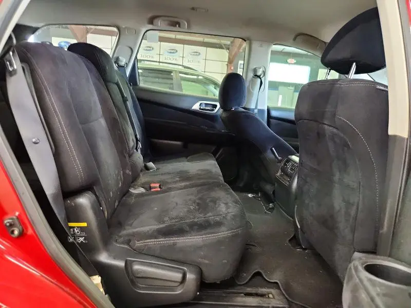 2014 NISSAN PATHFINDER SV  