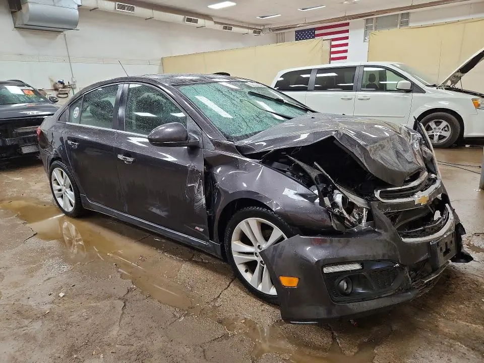 2015 CHEVROLET CRUZE LTZ  