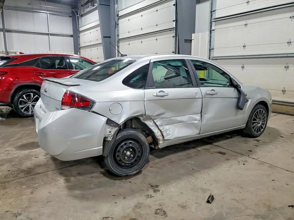 2010 FORD FOCUS SES  