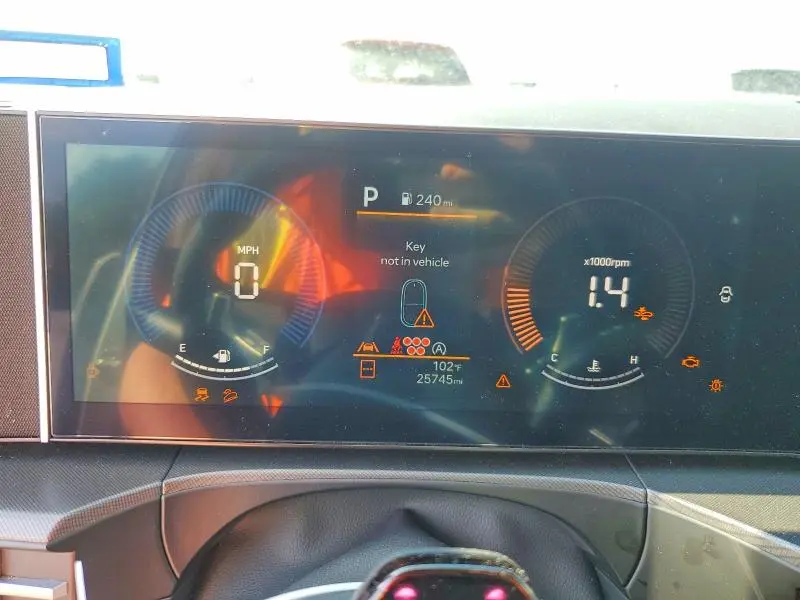 2025 HYUNDAI SANTA FE SEL  