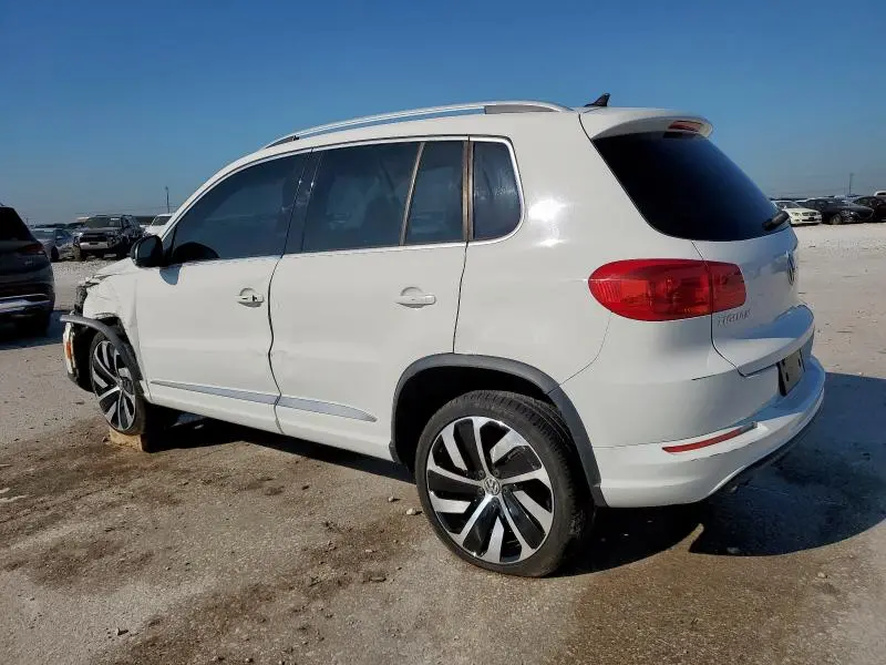 2017 VOLKSWAGEN TIGUAN SPORT  