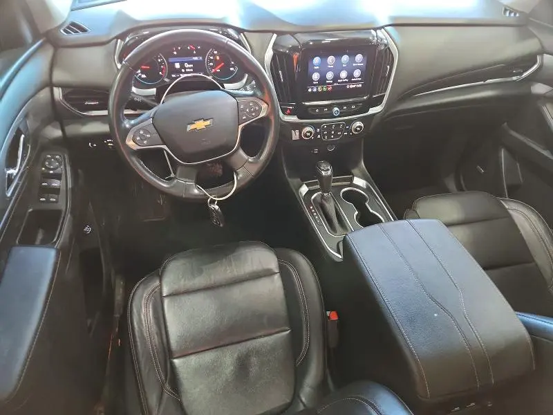 2020 CHEVROLET TRAVERSE LT  