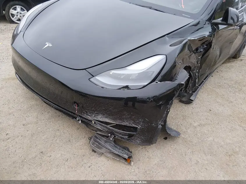 2024 TESLA MODEL Y LONG RANGE SINGLE MOTOR REAR-WHEEL DRIVE/RWD