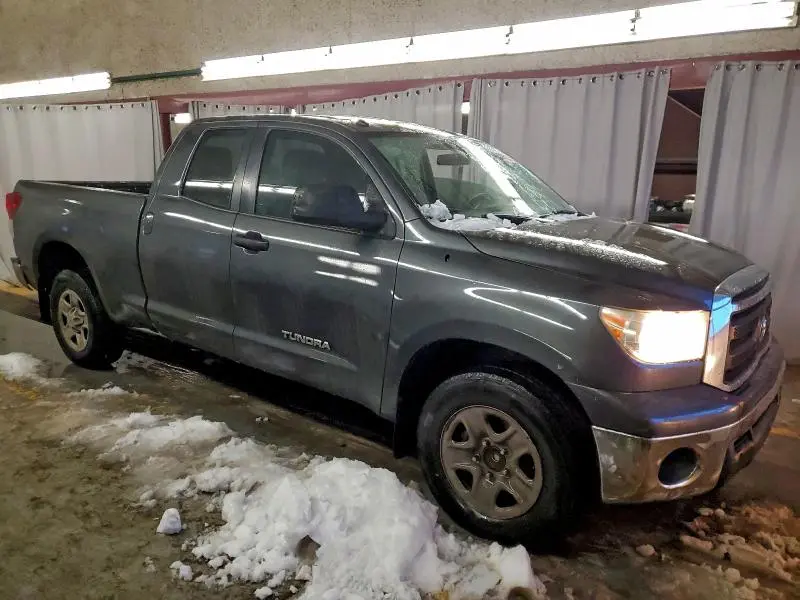 2012 TOYOTA TUNDRA DOUBLE CAB SR ** PRIOR REPO **