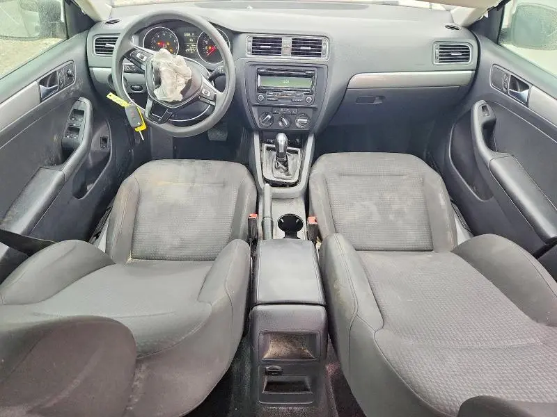 2015 VOLKSWAGEN JETTA SE  
