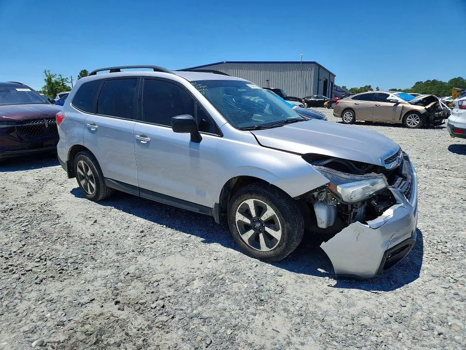 2017 SUBARU FORESTER 2.5I  