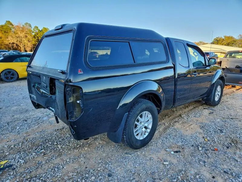 2021 NISSAN FRONTIER S  