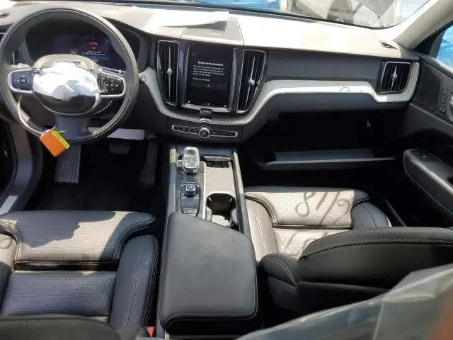 2022 VOLVO XC60 B6 INSCRIPTION  