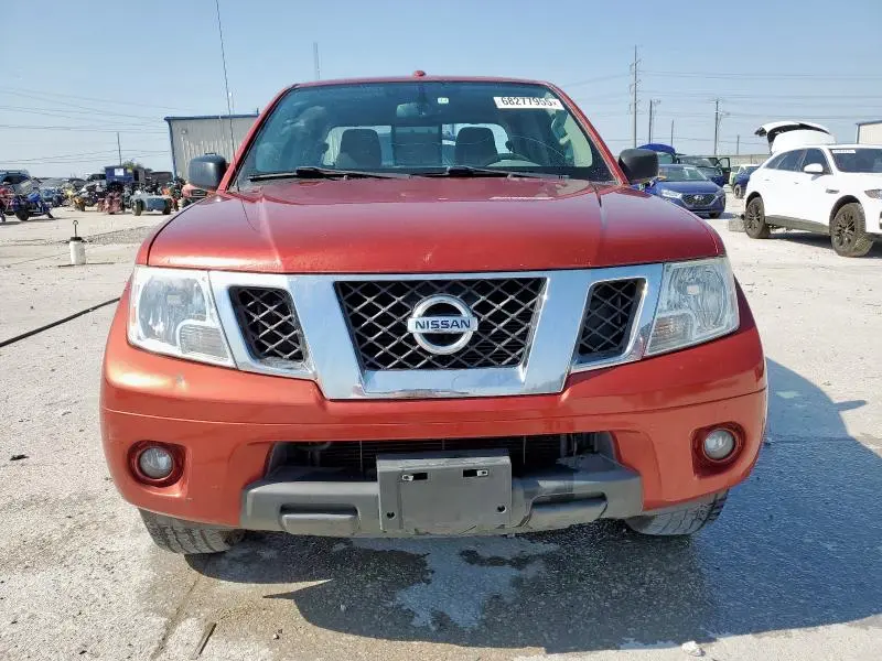 2015 NISSAN FRONTIER S  