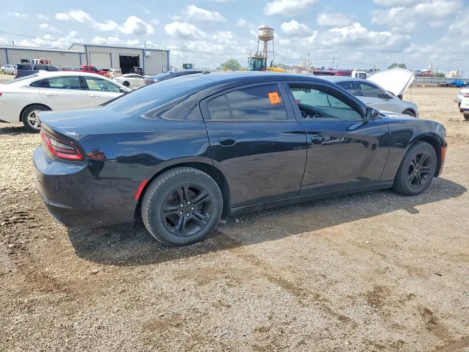 2020 DODGE CHARGER SXT  