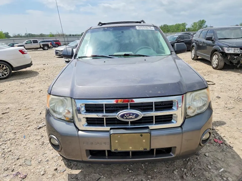 2011 FORD ESCAPE XLT  