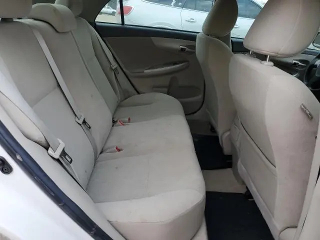 2013 TOYOTA COROLLA BASE  