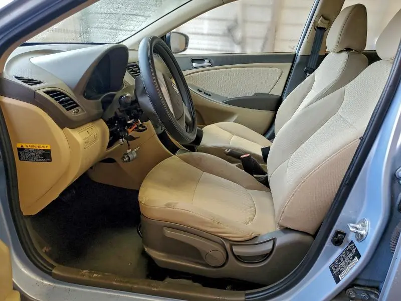 2013 HYUNDAI ACCENT GLS  