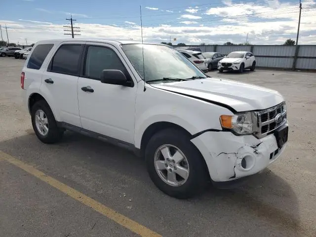 2012 FORD ESCAPE XLS