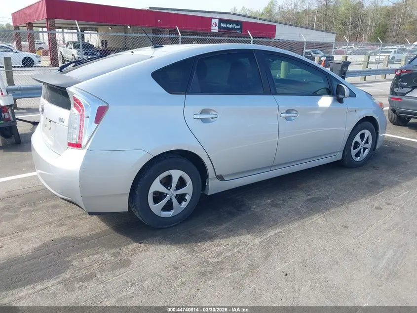 2014 TOYOTA PRIUS FOUR