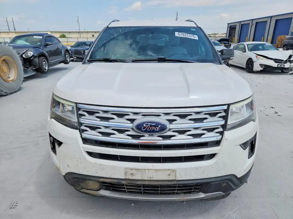 2019 FORD EXPLORER XLT  