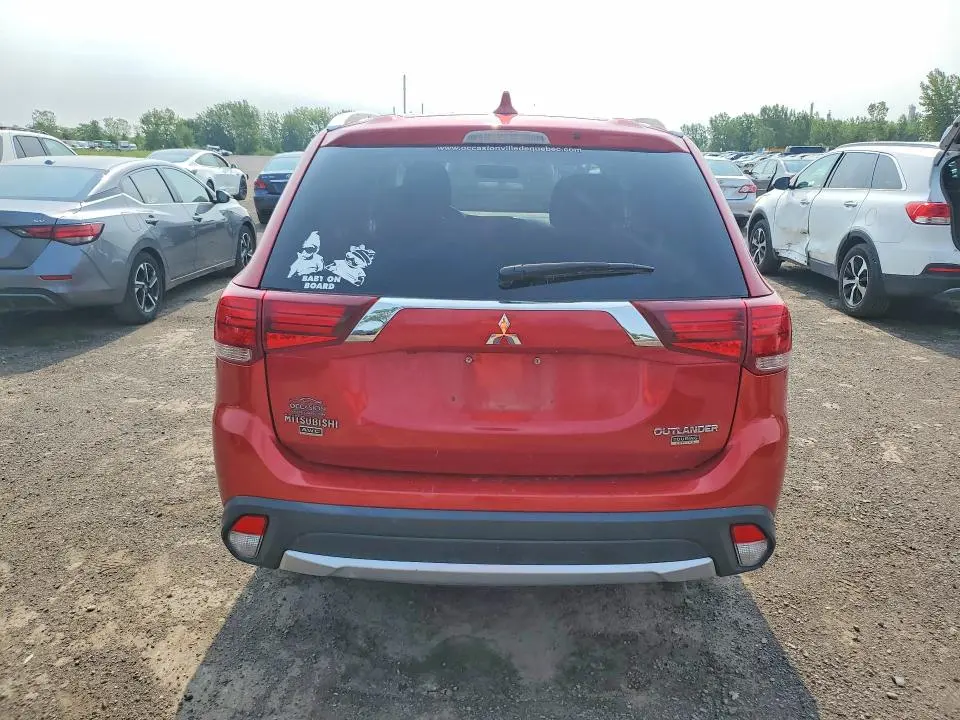 2017 MITSUBISHI OUTLANDER SE  