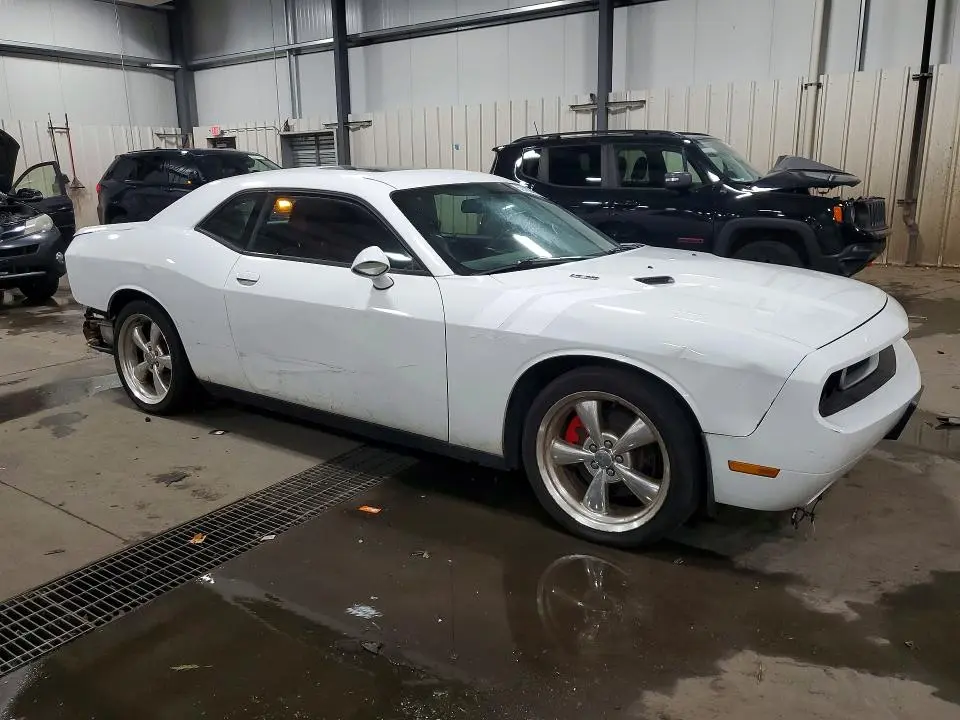 2013 DODGE CHALLENGER R  