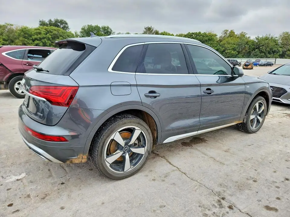 2022 AUDI Q5 PREMIUM PLUS 45  