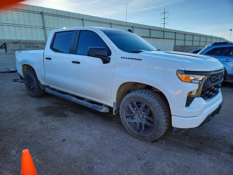 2023 CHEVROLET SILVERADO K1500 CUSTOM  