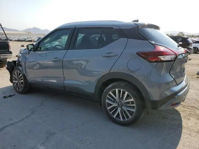 2022 NISSAN KICKS SV  