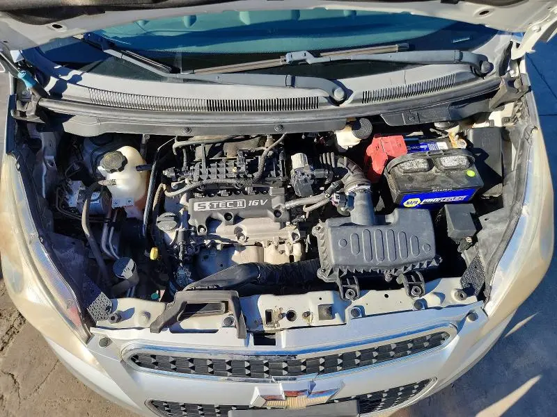 2015 CHEVROLET SPARK 2LT  