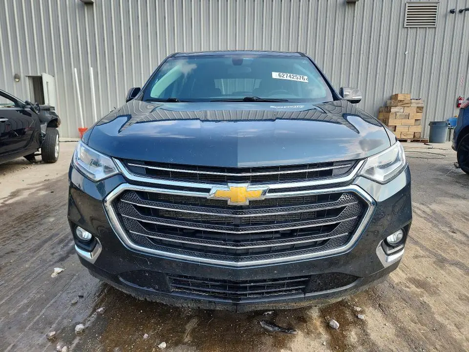 2020 CHEVROLET TRAVERSE LT  