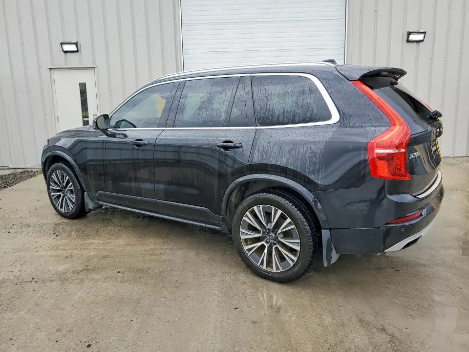 2021 VOLVO XC90 T6 MOMENTUM  
