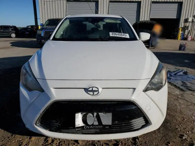 2016 TOYOTA SCION IA   