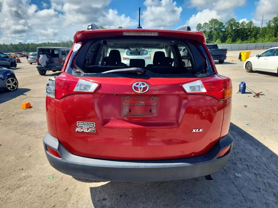 2014 TOYOTA RAV4 XLE  