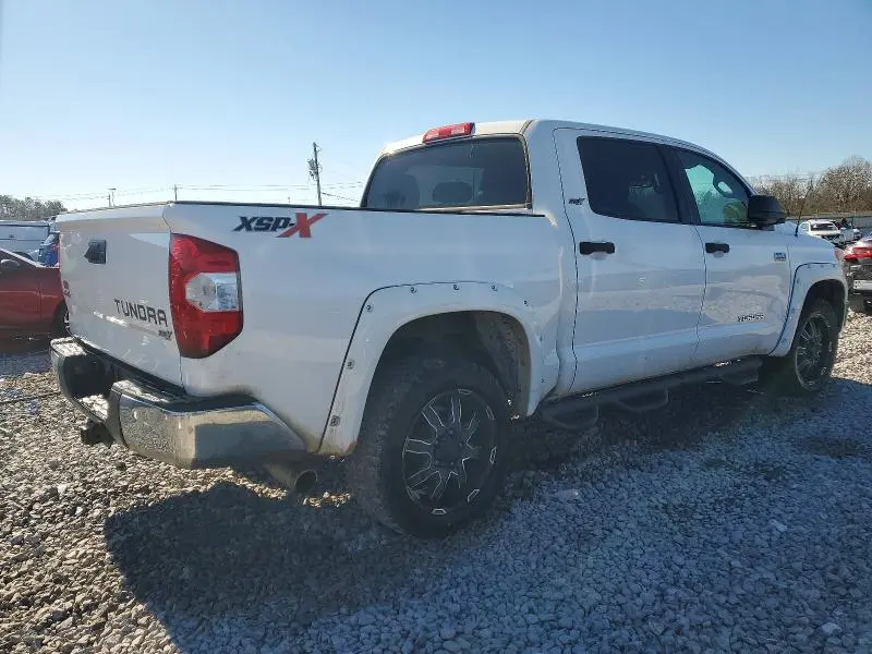 2017 TOYOTA TUNDRA SR5  