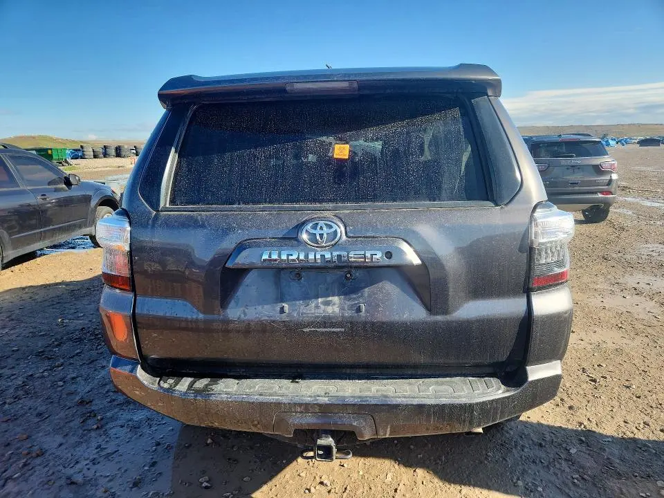 2015 TOYOTA 4RUNNER SR5  