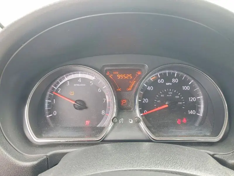 2013 NISSAN VERSA 1.6 S  