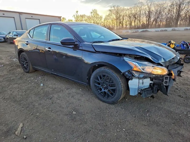 2019 NISSAN ALTIMA S  