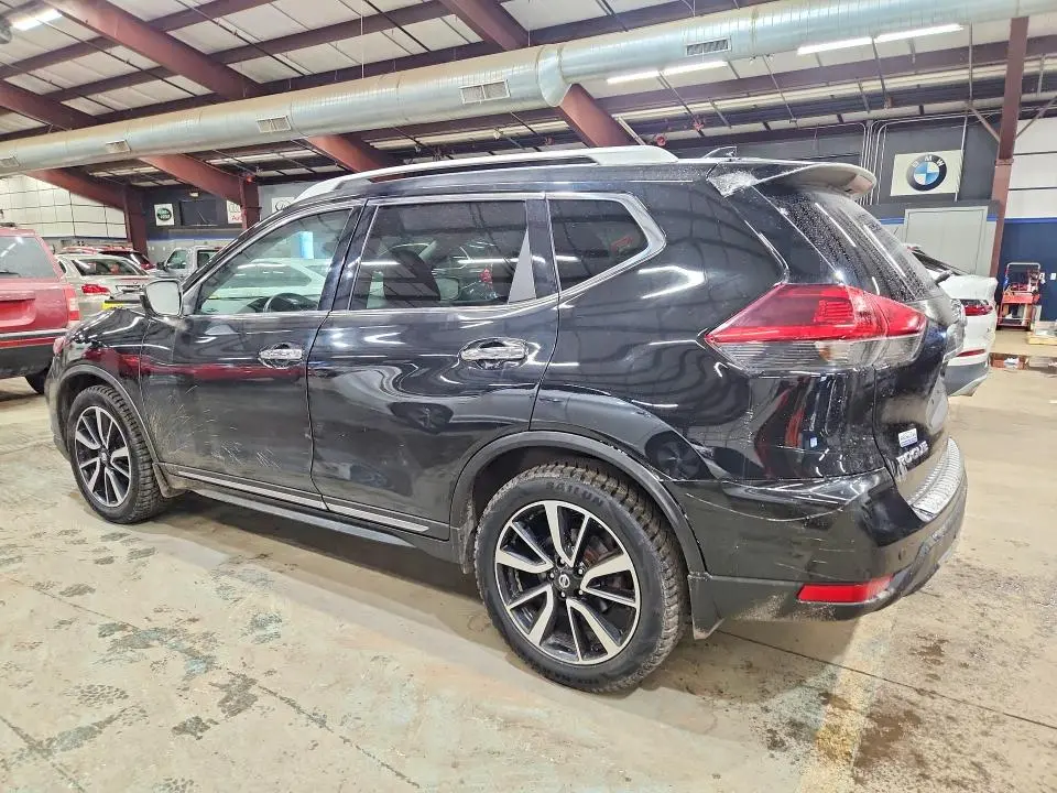 2020 NISSAN ROGUE SL  