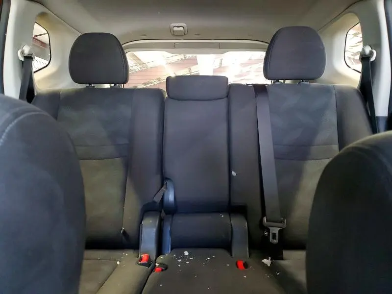 2015 NISSAN ROGUE S  