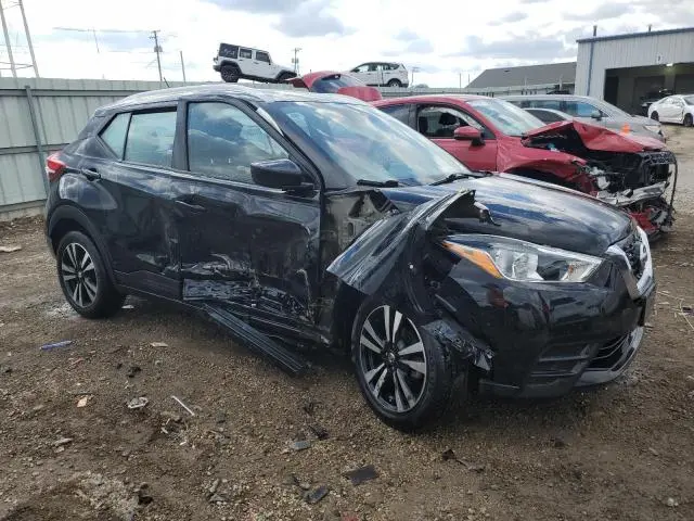 2020 NISSAN KICKS SV  