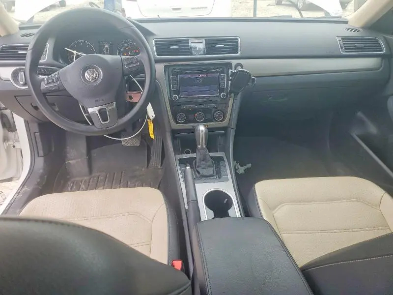 2014 VOLKSWAGEN PASSAT SE  