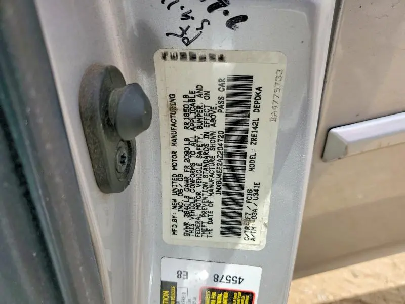 2010 TOYOTA COROLLA LE  