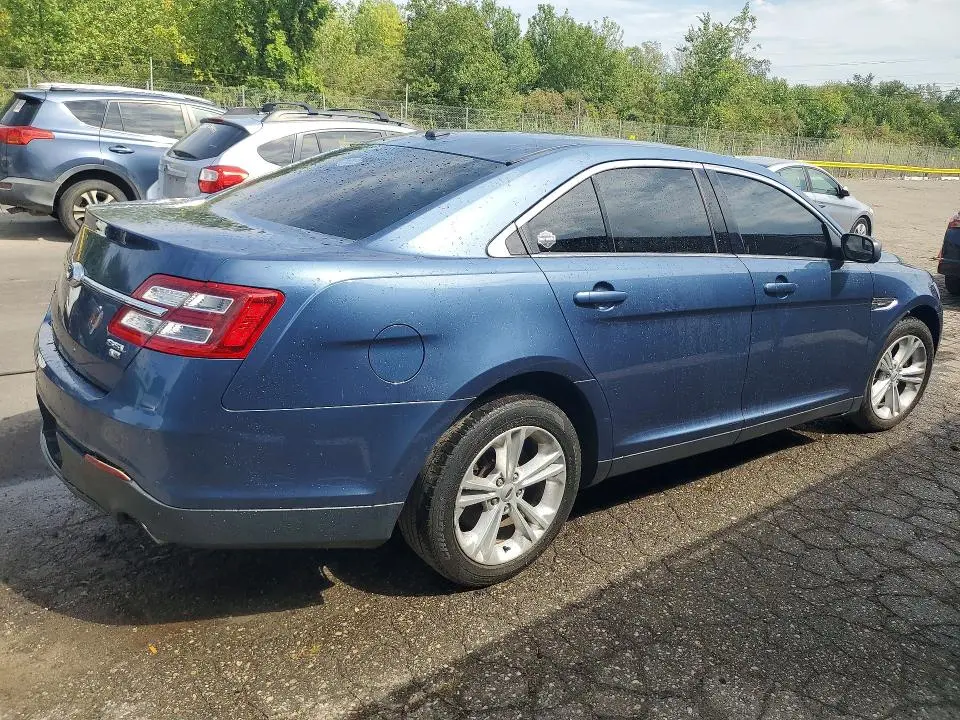 2018 FORD TAURUS SEL  