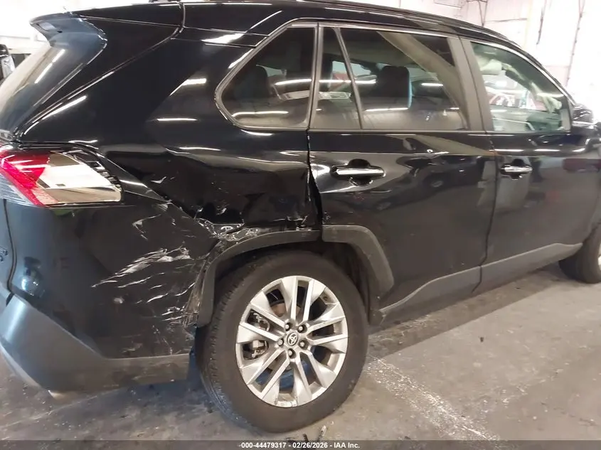 2025 TOYOTA RAV4 LIMITED